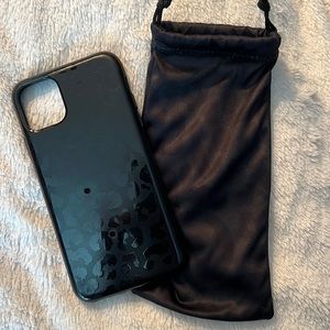 Loopy Midnight Leopard iPhone 11 Pro Max case with bag